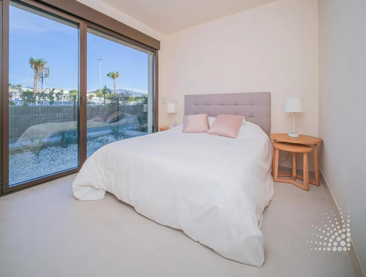 Lägenhet Beautiful Velaya Beachfront 2 Bedrooms Rdr496 Estepona