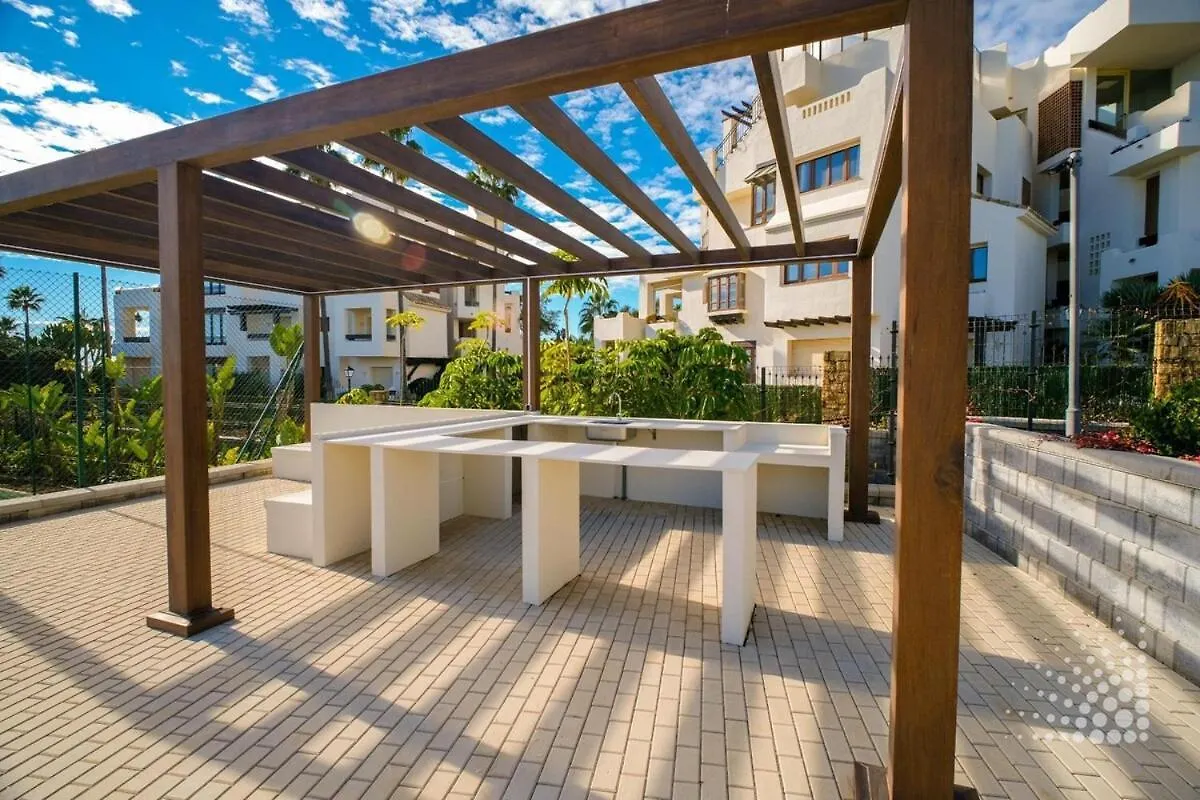 Beautiful Velaya Beachfront 2 Bedrooms Rdr496 Estepona 0*,  Spanien