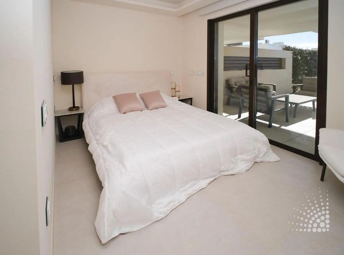 Beautiful Velaya Beachfront 2 Bedrooms Rdr496 Estepona Spanien